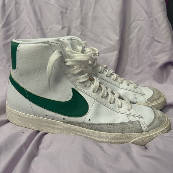 Men’s Nike Blazer mid 77s size 9.5 - Picture 3 of 4